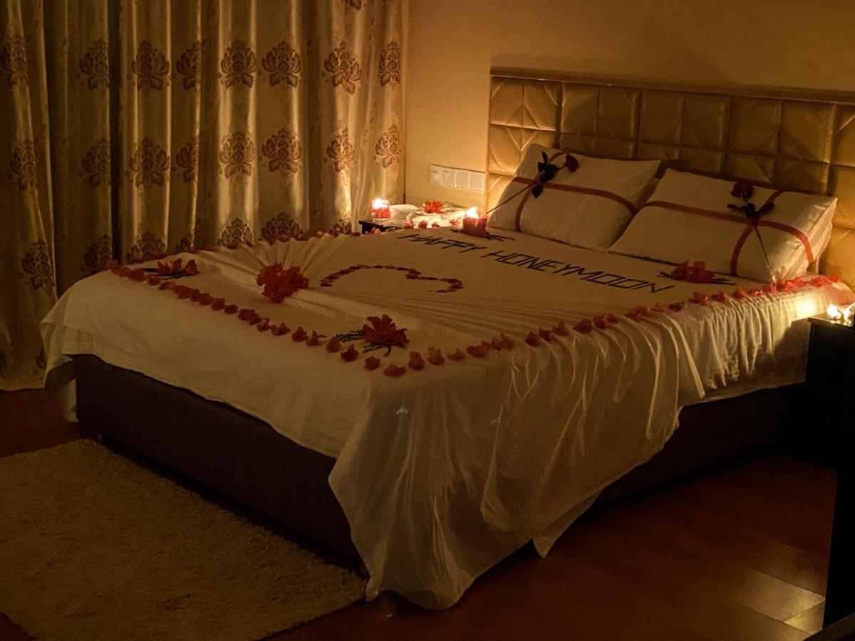 Hotel Abuharee Grand Addu City Zewnętrze zdjęcie