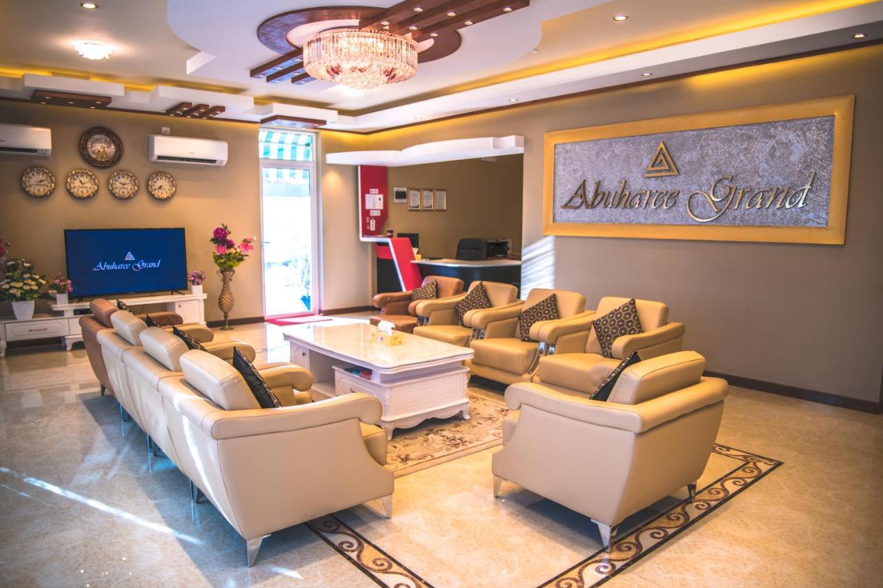 Hotel Abuharee Grand Addu City Zewnętrze zdjęcie